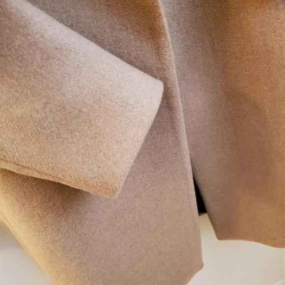 Zara Tan Coat with Removable Faux Fur Collar, XS - Picture 4 of 8